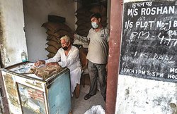 प्रधानमंत्री गरीब कल्याण अन्न योजना का हाल: 13% प्रवासी मजदूरों को ही मिला अनाज, यूपी और बिहार ने बांटा सिर्फ 2 फीसदी राशन