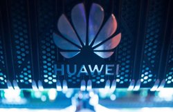 चीन की कंपनियों पर अमेरिका का भी डिजिटल स्ट्राइक? Huawei और ZTE को बताया सुरक्षा के लिए ख़तरा