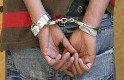 मध्य प्रदेश: गर्ल्स हॉस्टल में घुस कर लड़कियों के अंडरगार्मेंट ब्लेड से काट डालता था, धरा गया बदमाश