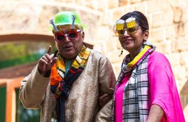 Javed Akhtar and Shabana Azmi troll, Javed Akhtar and Shabana Azmi picture,