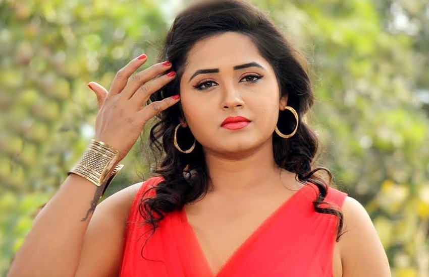 Kajal Ragwani, Kajal Ragwani ban to youtube,
