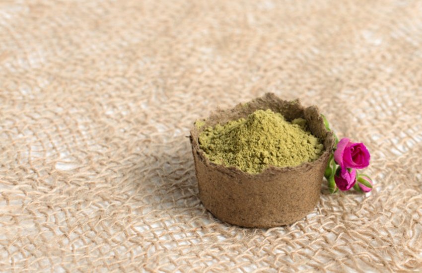 White Hair Problems, mehndi for White Hair, coffee powder for White Hair
