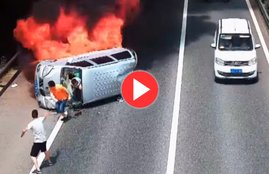 Minivan Caught Fine in china, Car Caught fire Video, amazing Rescue Video