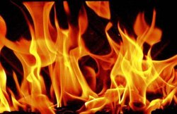 हरियाणा: लड़की से दुष्कर्म कर बनाया अश्लील वीडियो! परिजनों ने कहा- पुलिस में शिकायत की तो बच्ची को जिंदा जला डाला