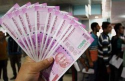 LIC Jeevan Shanti पॉलिसी में एकमुश्त पेमेंट करके पा सकते हैं तुरंत पेंशन, जानें अन्य फायदे