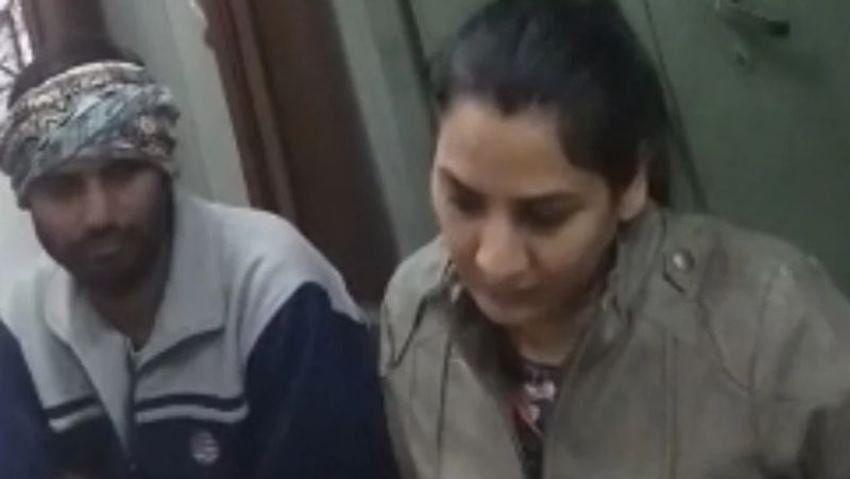 सोनू पंजाबन को पैसे और पावर की ऐसी हवस चढ़ी थी कि उसने ना सिर्फ दुनिया के एक सबसे पुराने धंधे को चुना बल्कि उसका कलेवर बदलकर उसे कंपनी में तब्दील भी कर दिया।