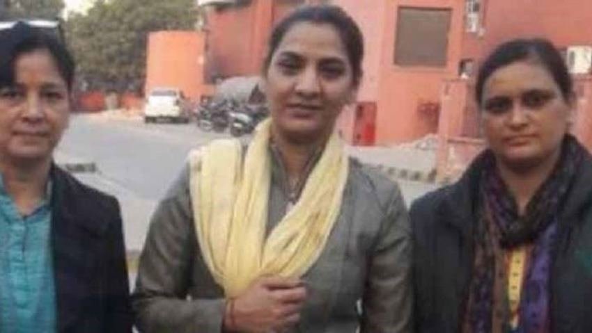 हेमंत के एनकाउंटर के बाद सोनू पंजाबन उसके दोस्त अशोक बंटी के काफी करीब चली गई। अशोक ने ही उसे देहव्यापार के धंधे का आईडिया दिया।