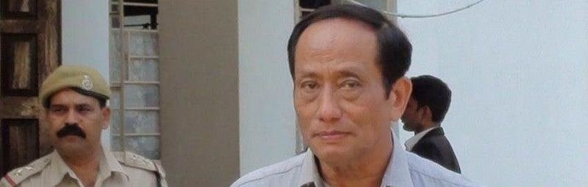 बृंदा के ससुर एक प्रतिबंधित नक्सली संगठन से जुड़े हैं औऱ फिलहाल जेल में हैं। सर्विस कमिशन द्वारा नौकरी ना देने पर बृंदा ने कोर्ट का दरवाजा खटखटाया और कामयाबी भी पाई।