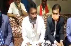 मध्य प्रदेश के मंत्री की फिसली जुबान, प्रेस कॉन्फ्रेंस में PM, शिवराज और योगी आदित्यनाथ को बताया देश के लिए कलंक