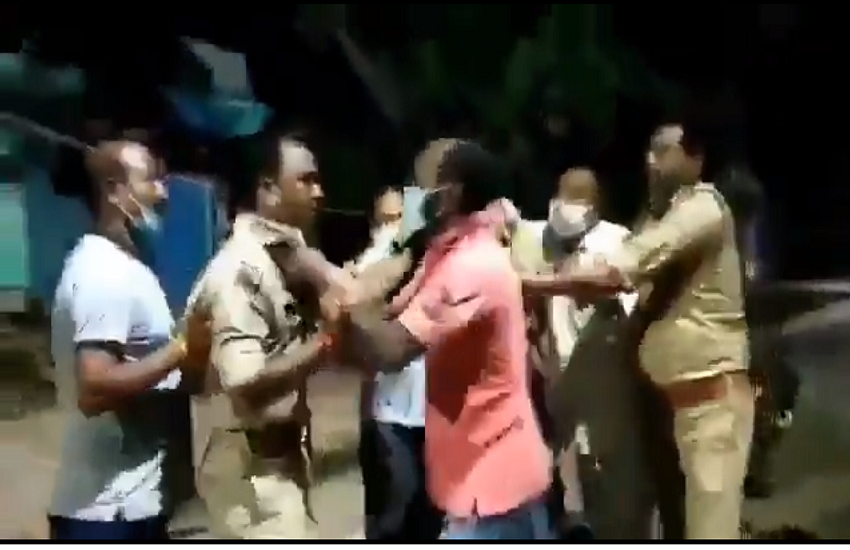 बीजेपी नेता ने भाई के साथ मिलकर पुलिस से मारपीट की। (video screenshot)