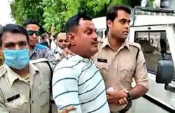 ‘इतने खून करूंगा, ता जिंदगी का जेल काट लूंगा’, विकास दुबे और सिपाही के बीच बातचीत का ऑडियो वायरल