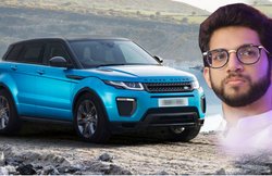 BMW से लेकर Land Rover तक, इन खास ब्लू कलर की लग्जरी कारों में सफर करते हैं आदित्य ठाकरे! कीमत है इतनी