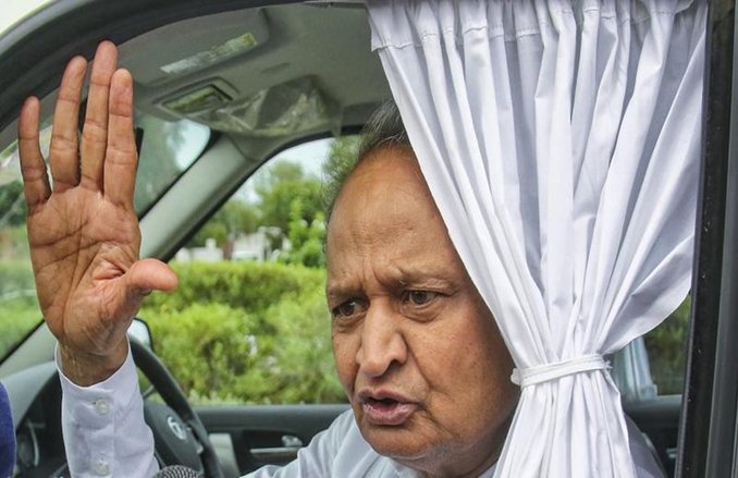 राजस्थान सियासी संकटः SOG ने वापस लिया राजद्रोह का मुकदमा, अब ACB को मामले ट्रांसफर