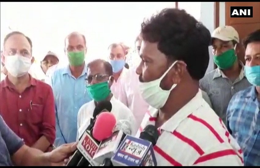anchi-politics,news,state,Jharkhand Education Minister took Admission in 12th Class, Jagarnath Mahto, Minister Jagarnath Mahto, Education Minister Jagarnath Mahto, Jharkhand Government