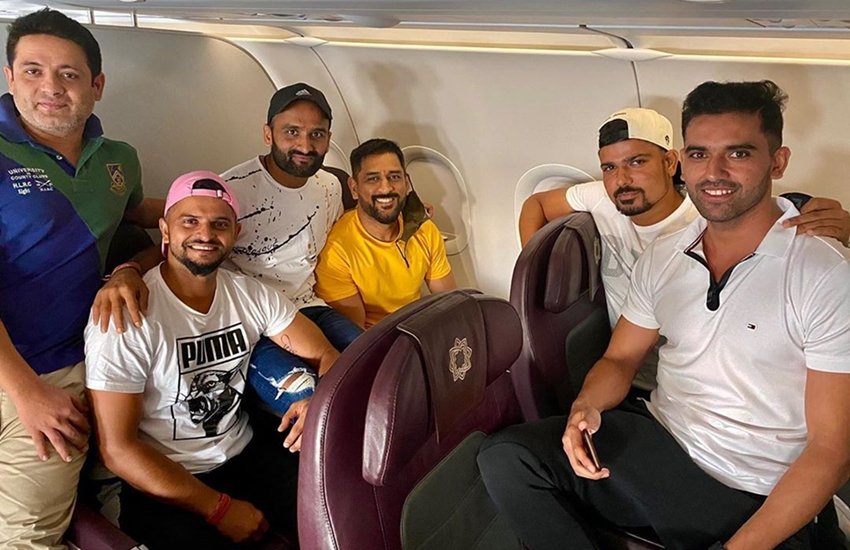 MS Dhoni CSK Team Members