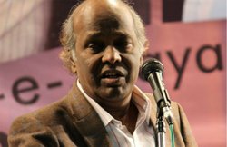 Rahat Indori Death News HIGHLIGHTS: राहत इंदैरी ने बतौर साइनबोर्ड पेंटर से की थी करियर की शुरुआत, इन फिल्मों के लिए लिखे हिट गाने