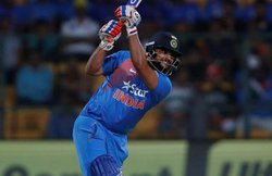 ‘क्रिकेट मेरी नसों में दौड़ता है,’ रिटायरमेंट के बाद सुरेश रैना ने शेयर किया Video, धोनी को बताया मेंटॉर