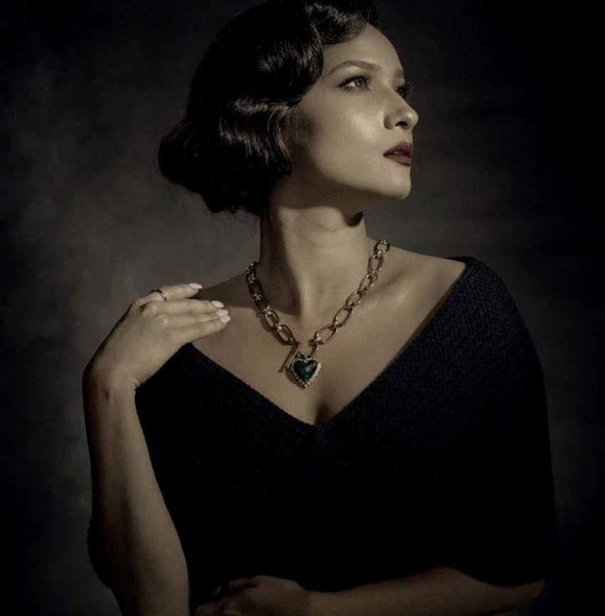 अंकिता का सोशल मीडिया अकाउंट उनकी ऐसी ही ग्लैमरस तस्वीरों से भरा हुआ है।