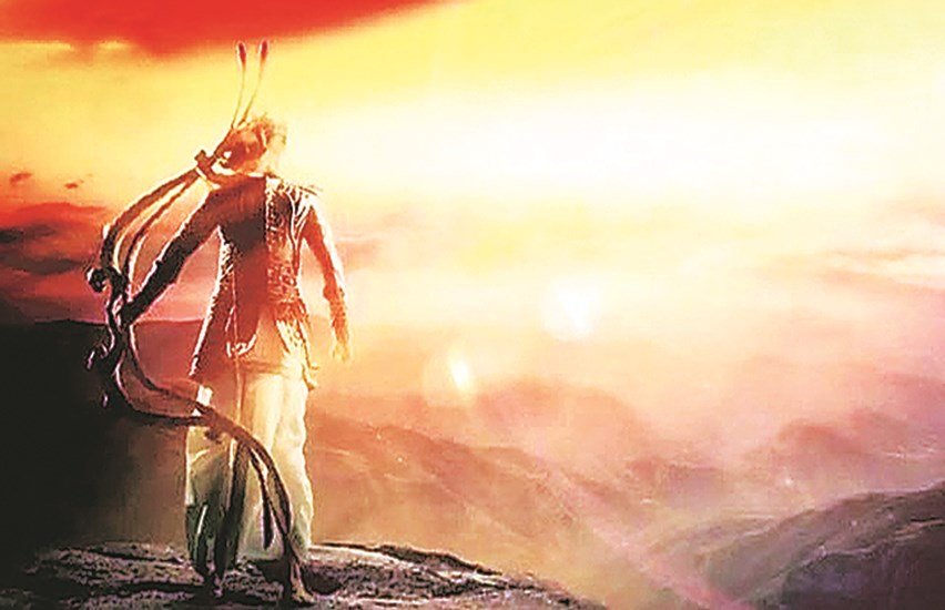 महाभारत में अश्वत्थामा का पूरा चरित्र समय और काल के अनुसार विकास करता है।