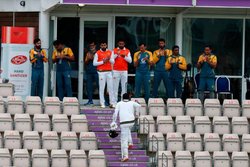 अजहर अली ने खेली कप्तानी पारी, पाकिस्तान पहली पारी में ऑलआउट