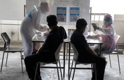 बिहार: कोरोना का सैंपल लेने में देर हुई तो दारोगा ने तीन टेक्निशियनों की कर दी पिटाई, गला दबाकर मारने की भी कोशिश