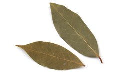 डायबिटीज के मरीजों के लिए रामबाण है तेजपत्ता, जानिए इस्तेमाल का तरीका