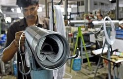 कोरोना, लॉकडाउन से भारत को एक और झटका? 2020-21 में अर्थव्यवस्था में 10.5% हो सकती है गिरावट- Fitch का अनुमान