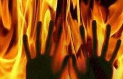 हरियाणा: पुलिस ने चिता से बाहर निकाली लड़की की अधजली लाश, मां-भाई गिरफ्तार; हैरान करने वाली दास्तान