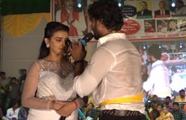khesari lal yadav gana, akshara singh, bhojpuri actress akshra singh stage show,