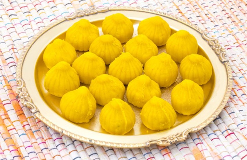 Ganesh Chaturthi 2020, ganeshotsav, ganesh utsav, modak recipe, modak banane ki vidhi