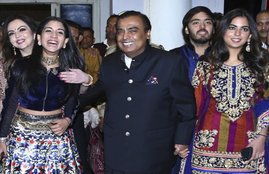 mukesh ambani family photo