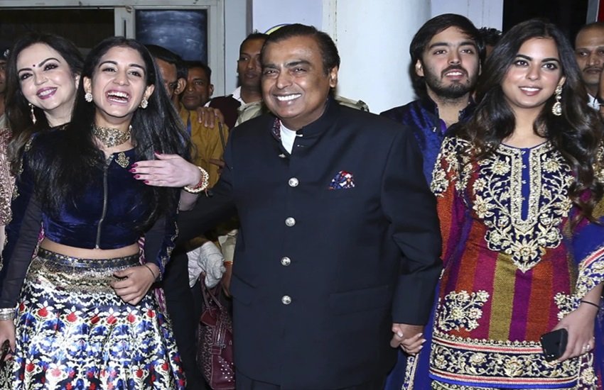 mukesh ambani family photo