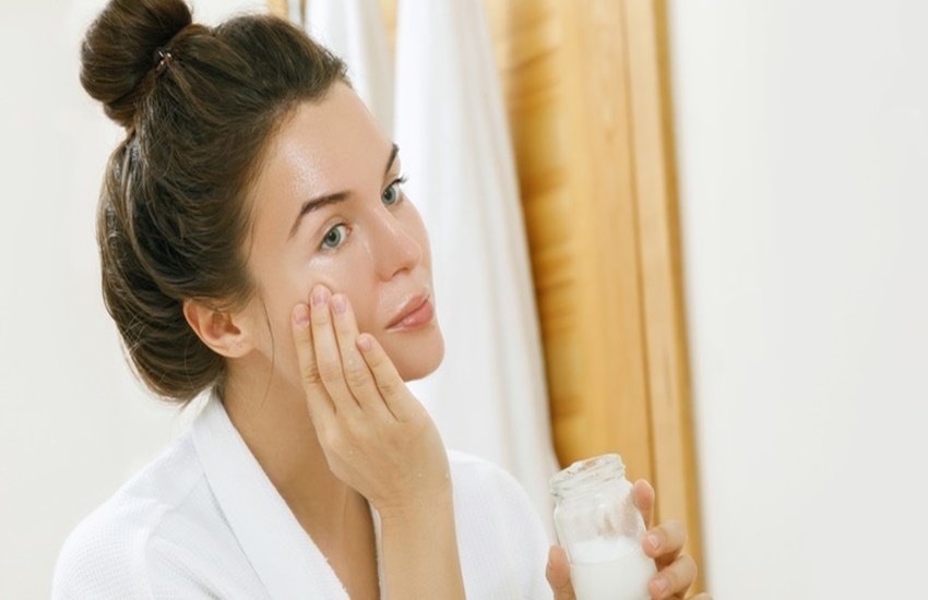 Skin Care, Skin Care Tips, Skin Care Routine, oily skin causes, skin care for oily skin in summer, oily skin care