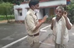 यूपी: ‘पुलिस वाले ने किसान को थप्पड़ मारा, कान मरोड़े और मूंछें उखाड़ ली’, आरोपों के बाद जांच शुरू