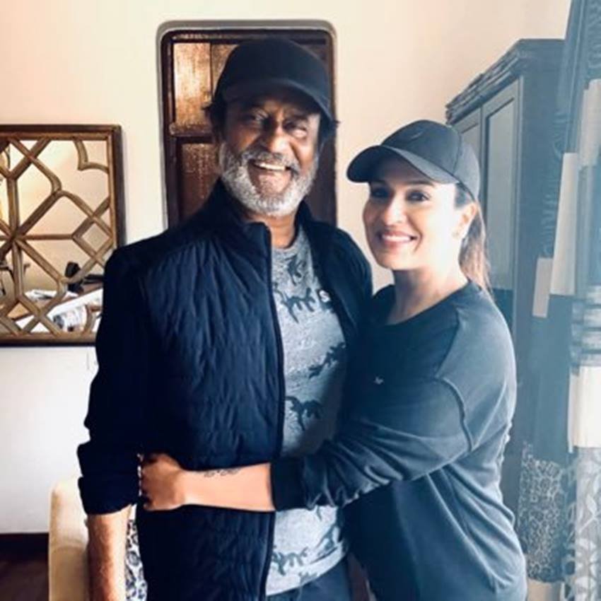 रजनीकांत की बेटी सौंदर्या का साल 2017 में पति से तलाक हो गया। तलाक के बाद सौंदर्या अपने पापा रजनीकांत के घर ही रहने लगीं। हालांकि अब सौंदर्या ने फिर से शादी कर ली है औऱ पति के साथ रहती हैं।