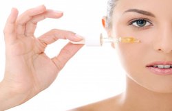 Skin Care: सोने से पहले जैतून के तेल से करें फेस क्लीन, कुछ ही दिनों में आएगा चेहरे पर ग्लो