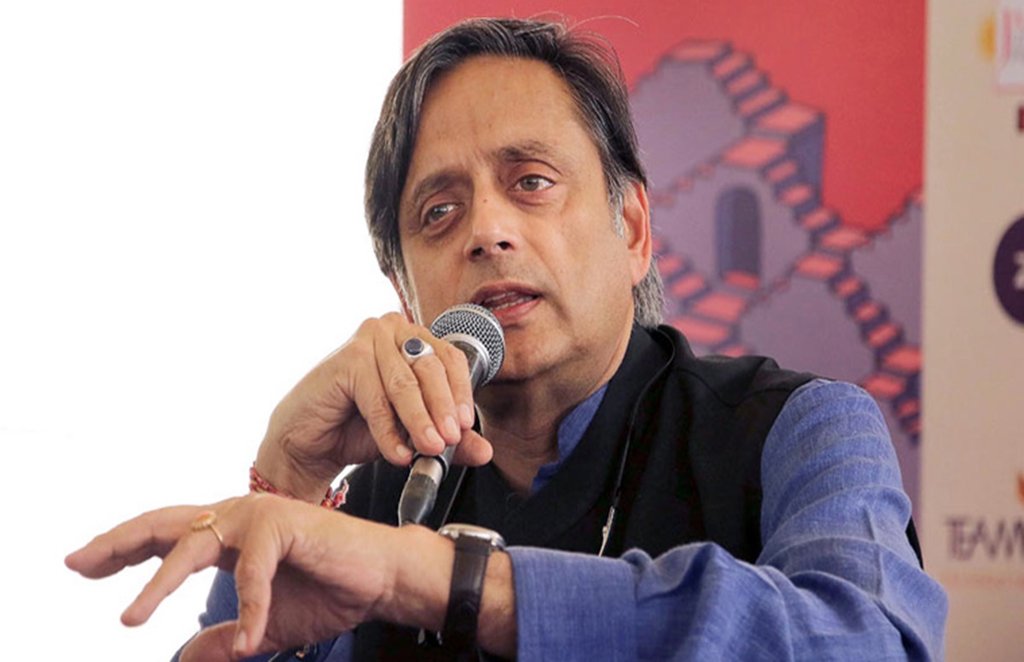 Congress MP, Shashi tharoor, parliamentary standing committee on IT,