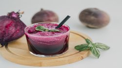 Weight Loss: सुबह नाश्ते में चुकंदर और सेब का जूस पीने से बेली फैट हो सकता है कम, जानिये घर पर बनाने की रेसिपी