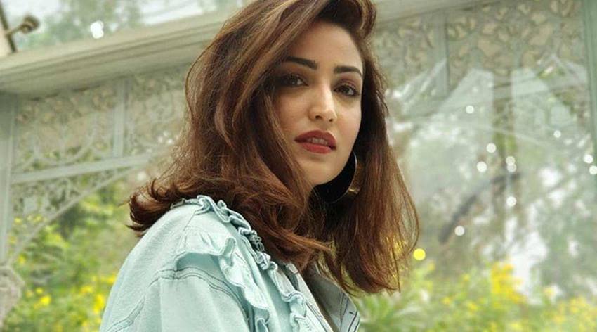 यामी गौतम एक्टिंग के साथ ही इंटीरियर डिजायनिंग का काम भी करती हैं। अपना घर भी उन्होंने खुद डिजाइन किया है।