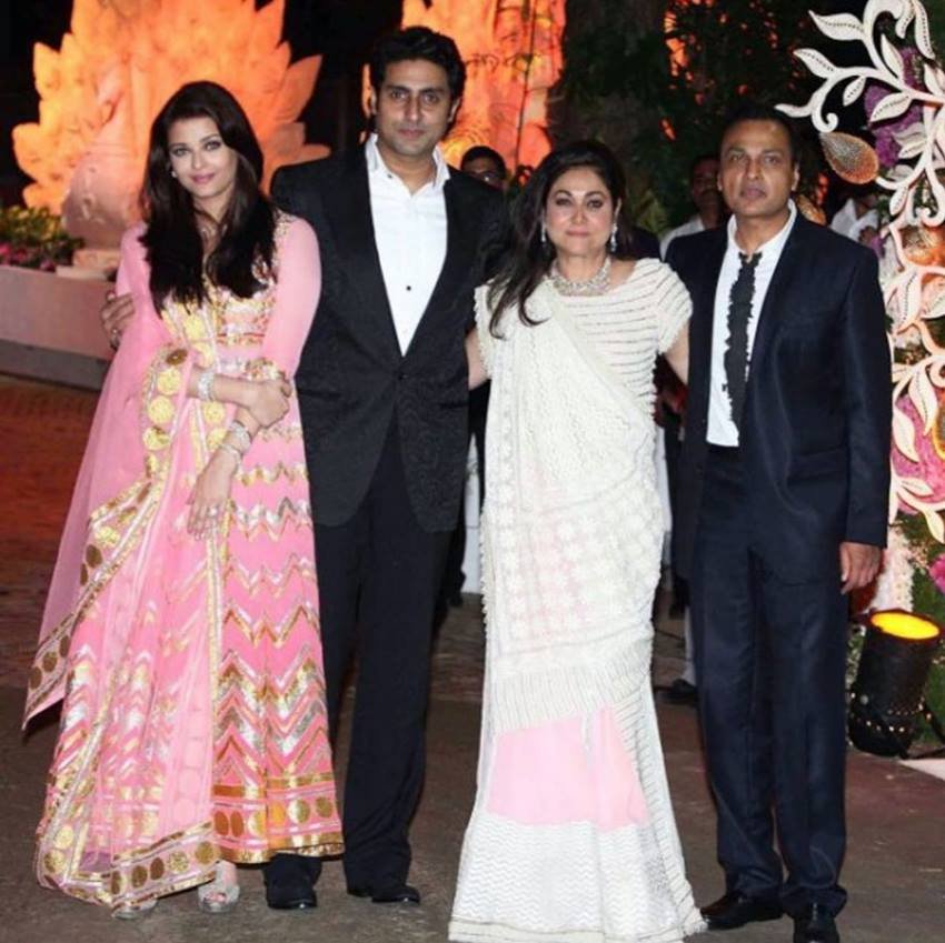 Anil Ambani Property, tina munim age