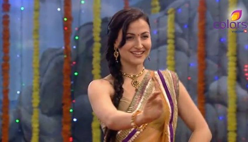 स्वीडिश एक्ट्रेस एली अवराम ने बिग बॉस 7 में पार्टिसिपेट किया था।