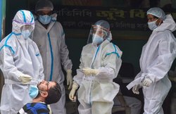 हेल्थ वर्करों को 6 महीने और मिलेगा पीएम गरीब कल्याण पैकेज इंश्योरेंस का फायदा, जानें क्या है स्कीम