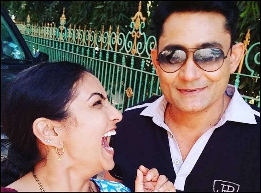 संजीव त्यागी शादीशुदा हैं। वह अपनी निजी जिंदगी को बहुत ज्यादा पब्लिक नहीं करते।