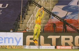 IPL 2020, CKS, MI, Faf Duplesey Catch Video, Faf Duplesey Video