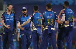 यूएई में पहली बार जीती मुंबई इंडियंस, 7 साल बाद केकेआर ने गंवाया अपना पहला मुकाबला