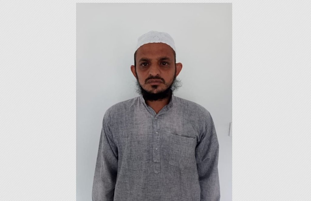 PAKSITAN, NAVY OFFICER PAKSITAN, NAVY OFFICER