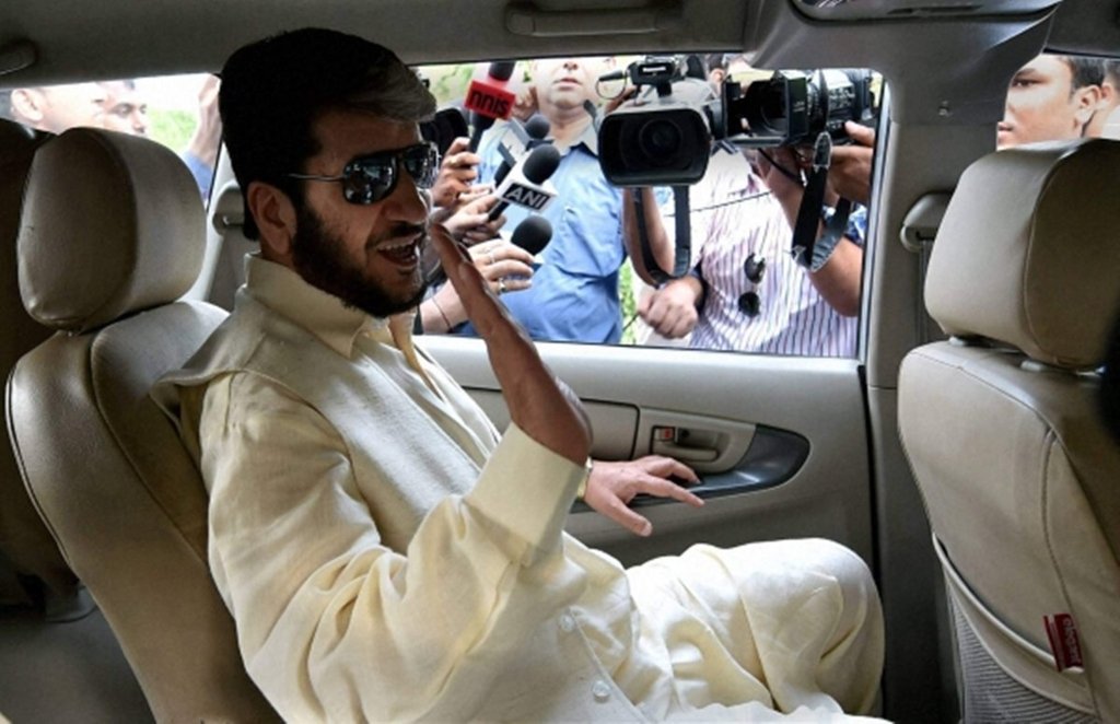 Shabir Shah, Money Laundering, Jammu and Kashmir