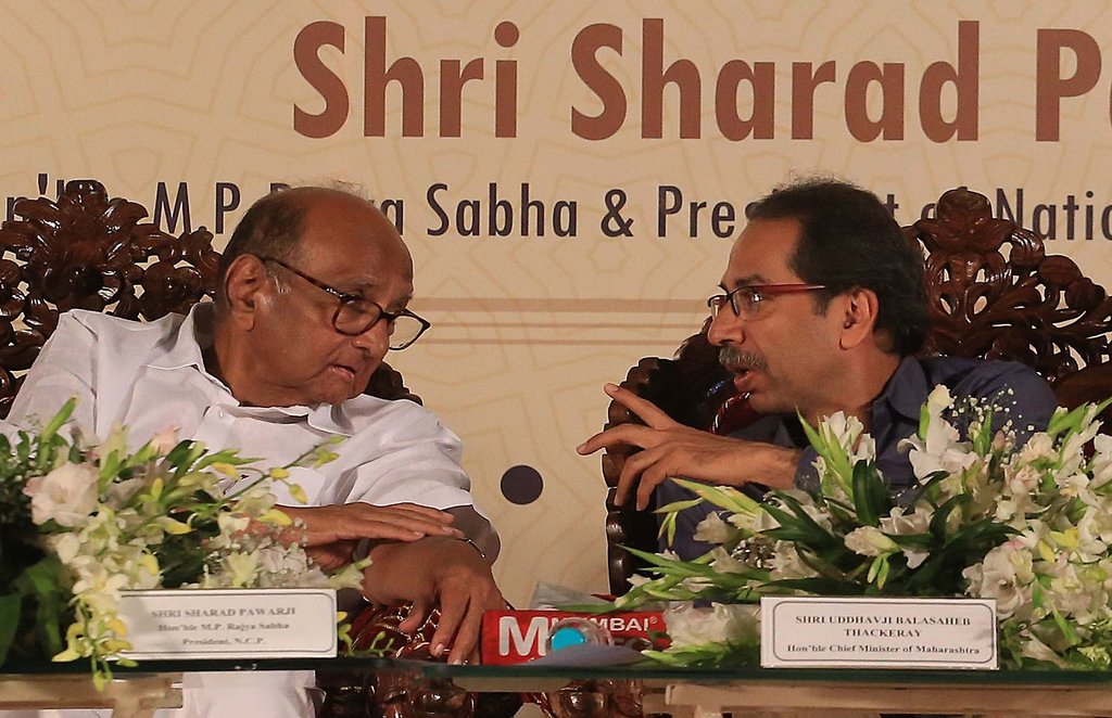 NCP चीफ शरद पवार और महाराष्ट्र के मुख्यमंत्री उद्धव ठाकरे। (Express Photo by Amit Chakravarty)