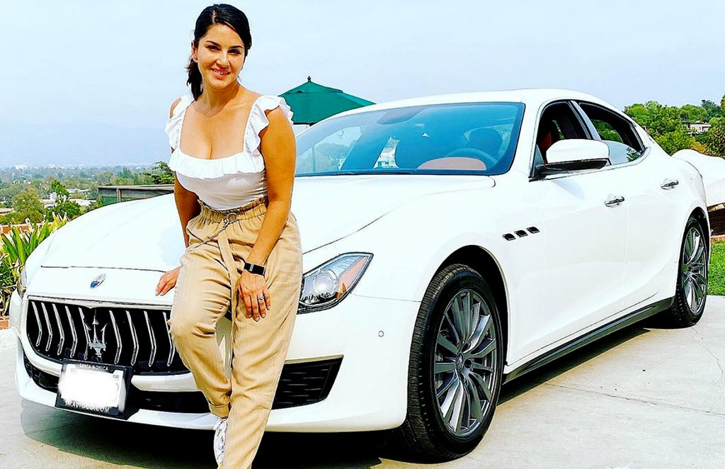 Actress Sunny Leone, Sunny Leone maserati Ghibli, Sunny Leone Hot Car collection, Sunny Leone Pictures, Sunny Leone Hot Pictures