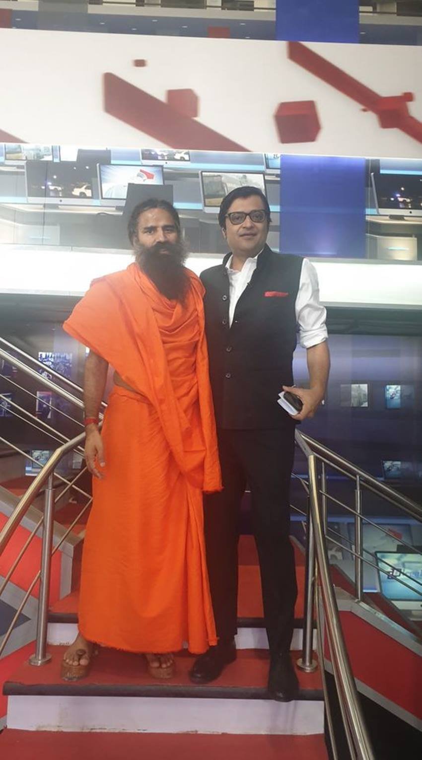 baba ramdev Patanjali, Arnab Goswami Republic TV